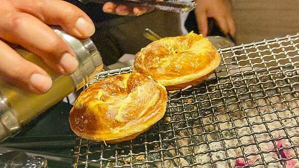 CP值爆表！不用千元就可以吃到和牛燒烤吃到飽，還有超厚切肋眼、比臉大牛排、韓式豬五花等超高級食級無限量