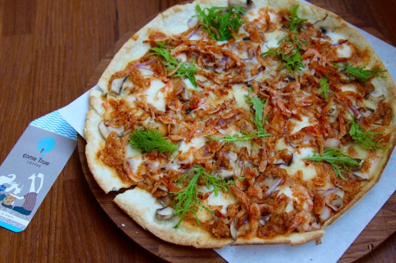 [台南]正興街商圈 創意咖啡舒芙蕾鬆餅下午茶推薦 成真咖啡台南海安店