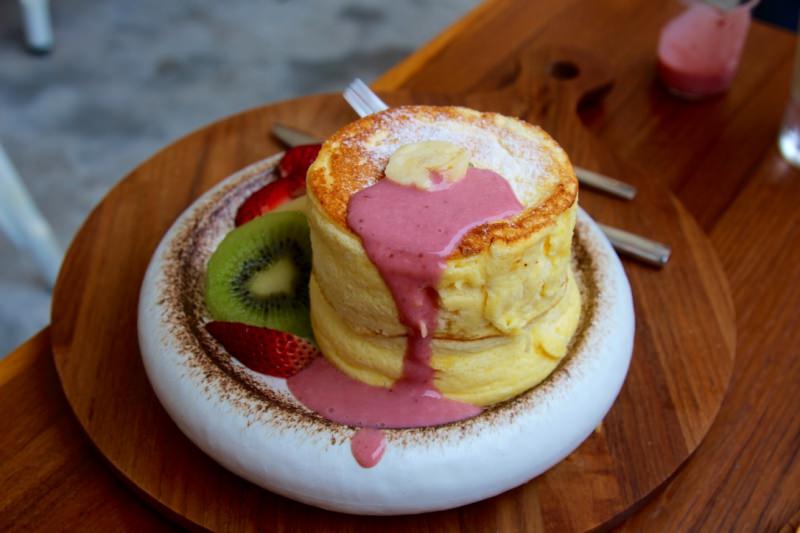 [台南]正興街商圈 創意咖啡舒芙蕾鬆餅下午茶推薦 成真咖啡台南海安店