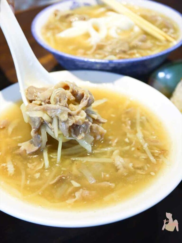 新店北鴨鴨肉羹,老字號小吃遠近馳名!多家媒體採訪過 – Iris eating