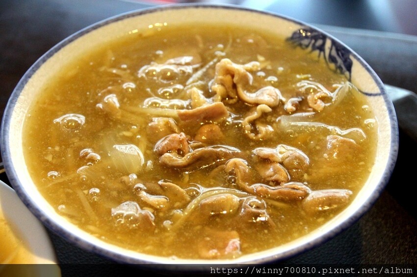 新北市新店區新北/新店 |光明街美食推薦!【北鴨鴨肉羹】 奧運金牌選手王齊麟也愛吃!新北市美食票選第二名!(內有菜單