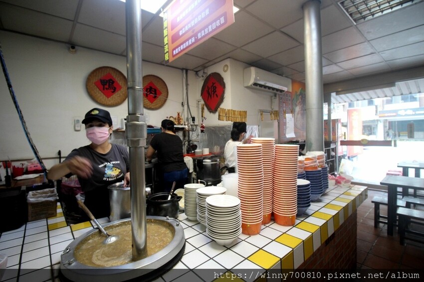 新北市新店區新北/新店 |光明街美食推薦!【北鴨鴨肉羹】 奧運金牌選手王齊麟也愛吃!新北市美食票選第二名!(內有菜單