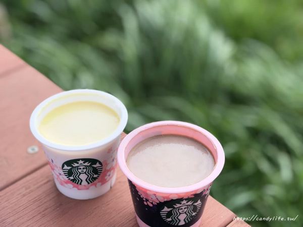 Starbucks Coffee 統一星巴克(永春東門市)：台灣星巴克│美美櫻花系列新上市，除了飲料杯外，星巴克布丁也換上粉色櫻花裝囉~