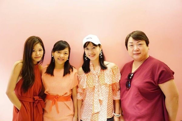 王朝大酒店粉紅牆