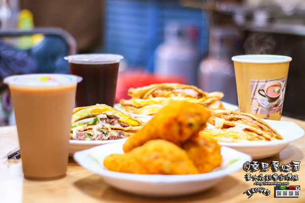 Q桑熱壓吐司：Q桑熱壓吐司【桃園美食】|桃園慈文路現點現做的牽絲熱壓吐司早餐店；還有每日限量的溫體爆汁雞腿及雞翅。