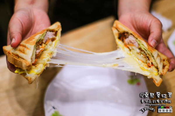 Q桑熱壓吐司：Q桑熱壓吐司【桃園美食】|桃園慈文路現點現做的牽絲熱壓吐司早餐店；還有每日限量的溫體爆汁雞腿及雞翅。