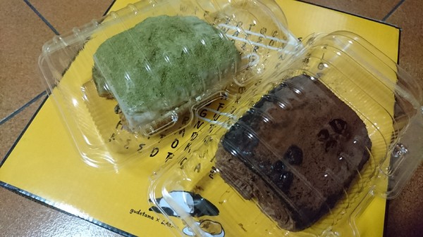 方師傅點心坊(漢神巨蛋購物廣場):高雄~方師傅V.S.奧瑪烘焙~超夯髒髒包大比拼~黑色旋風席捲全台~越髒越過癮~今天你髒了沒?? 方師傅點心坊(漢神巨蛋購物廣場):高雄~方師傅V.S.奧瑪烘焙~超夯髒髒包大比拼~黑色旋風席捲全台~越髒越過癮~今天你髒了沒??