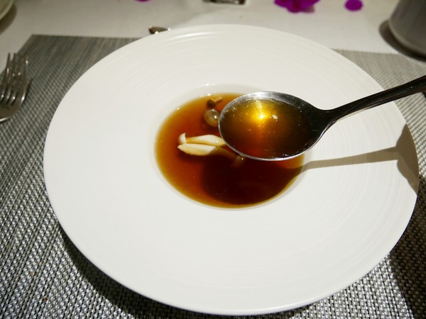 徐會所:徐會所THE HSU-台中南屯區中法私廚料理 食材環境都超水準 不同於傳統法餐的拘謹 可以輕鬆享受高級料裡