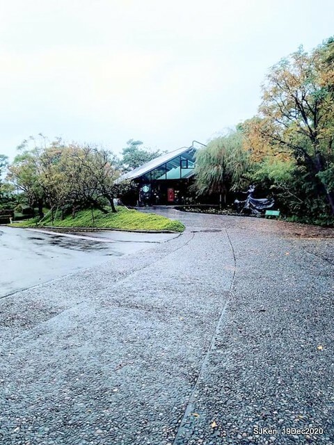 「 Starbucks Coffee 淡水雲門店」, Tamsui, Hsinpei, Dec 19, 2020. SJKen