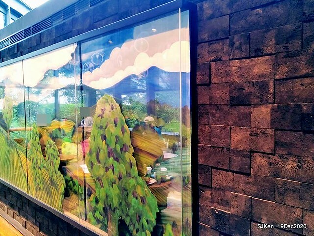 「 Starbucks Coffee 淡水雲門店」, Tamsui, Hsinpei, Dec 19, 2020. SJKen