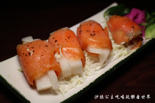 燒椒 香辣片片魚-川味麻辣:新莊美食『燒椒 香辣片片魚』麻辣魚餐廳/川味麻辣/白飯、飲料、冰淇淋吃到飽/新鮮活魚美式料理/個人商業套餐168元