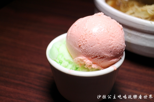 燒椒 香辣片片魚-川味麻辣:新莊美食『燒椒 香辣片片魚』麻辣魚餐廳/川味麻辣/白飯、飲料、冰淇淋吃到飽/新鮮活魚美式料理/個人商業套餐168元