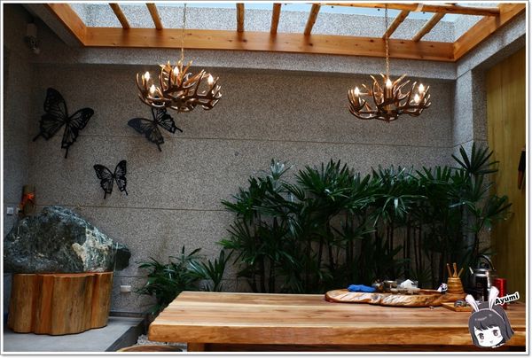 觀品一乙居坊：[南投兩天一夜小輕旅]埔里觀品一乙居坊民宿→日月潭文武廟→日月潭葉家香香菇茶葉蛋→日月潭玄奘寺