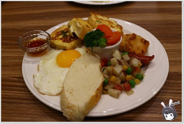 觀品一乙居坊：[南投兩天一夜小輕旅]埔里觀品一乙居坊民宿→日月潭文武廟→日月潭葉家香香菇茶葉蛋→日月潭玄奘寺