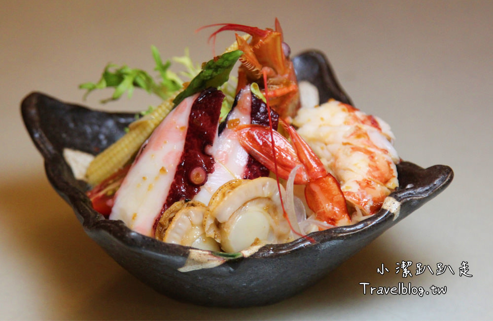 台中北屯餐廳》町味館手作日本料理 隱身巷弄的質感時尚居酒屋! 每日新鮮漁貨上架啦!日料.燒烤.小酒食.另有團體用包廂 - 小潔趴趴走旅遊札記