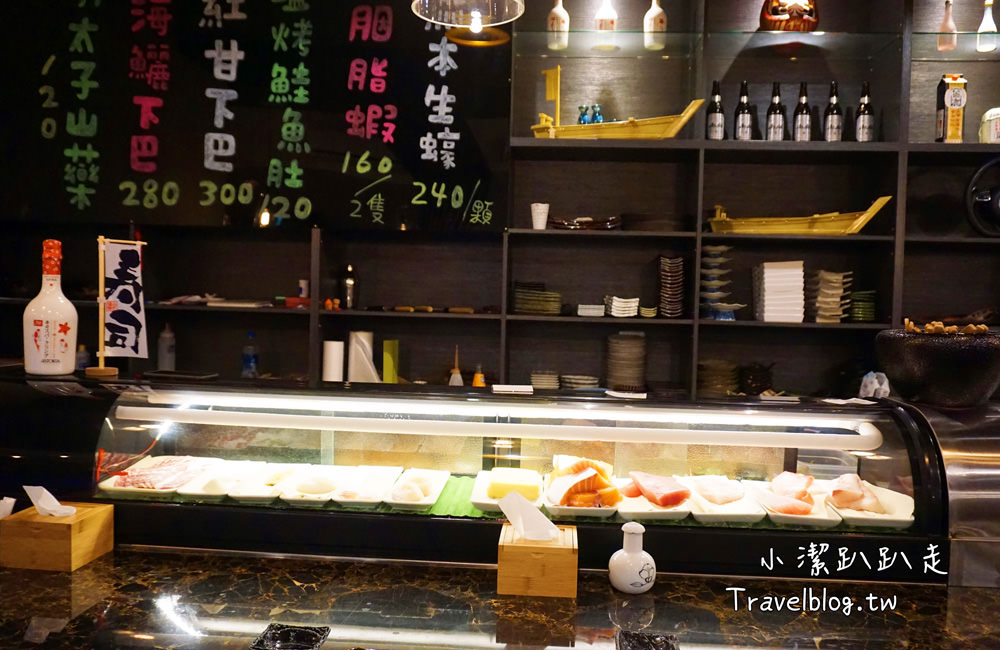 台中北屯餐廳》町味館手作日本料理 隱身巷弄的質感時尚居酒屋! 每日新鮮漁貨上架啦!日料.燒烤.小酒食.另有團體用包廂 - 小潔趴趴走旅遊札記