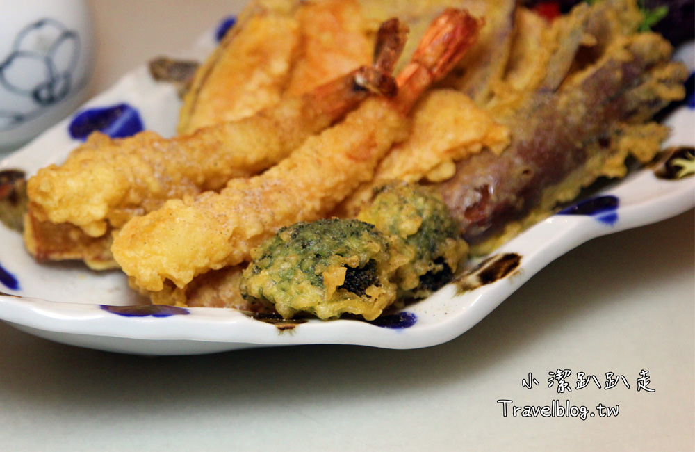 台中北屯餐廳》町味館手作日本料理 隱身巷弄的質感時尚居酒屋! 每日新鮮漁貨上架啦!日料.燒烤.小酒食.另有團體用包廂 - 小潔趴趴走旅遊札記