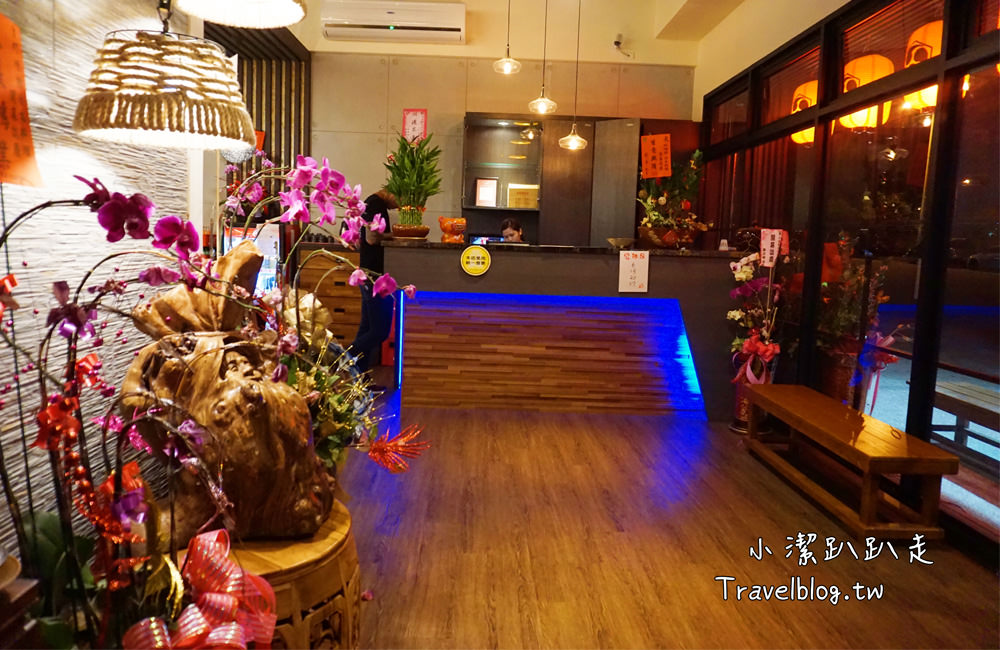 台中北屯餐廳》町味館手作日本料理 隱身巷弄的質感時尚居酒屋! 每日新鮮漁貨上架啦!日料.燒烤.小酒食.另有團體用包廂 - 小潔趴趴走旅遊札記