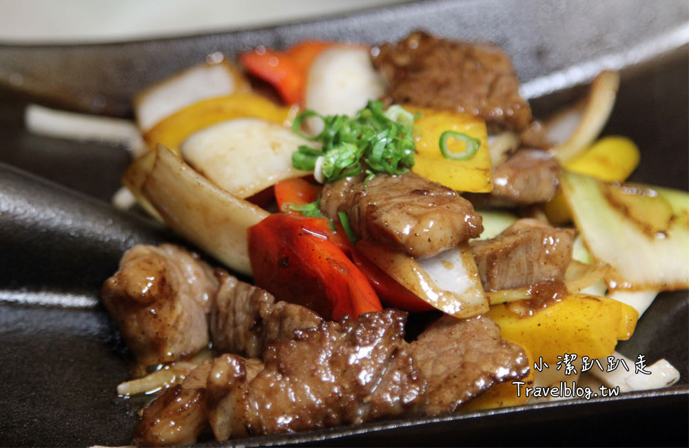 台中北屯餐廳》町味館手作日本料理 隱身巷弄的質感時尚居酒屋! 每日新鮮漁貨上架啦!日料.燒烤.小酒食.另有團體用包廂 - 小潔趴趴走旅遊札記