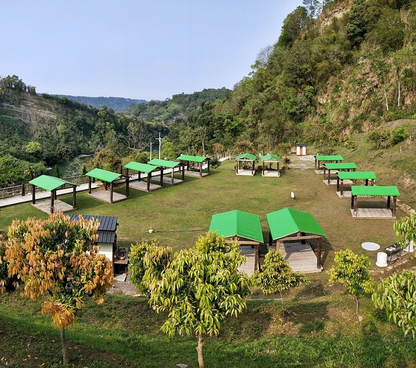 美力媽帶著孩子去露營,親子露營,湖畔露營,鯉魚潭露營,星空露營