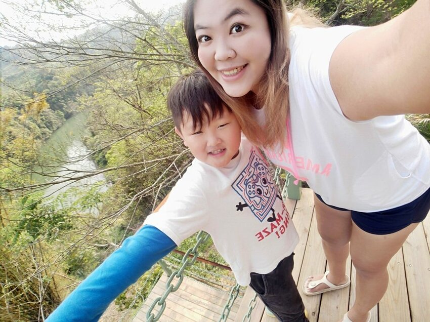 美力媽帶著孩子去露營,親子露營,湖畔露營,鯉魚潭露營,星空露營