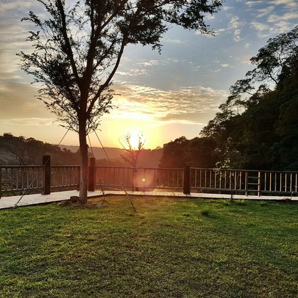 美力媽帶著孩子去露營,親子露營,湖畔露營,鯉魚潭露營,星空露營