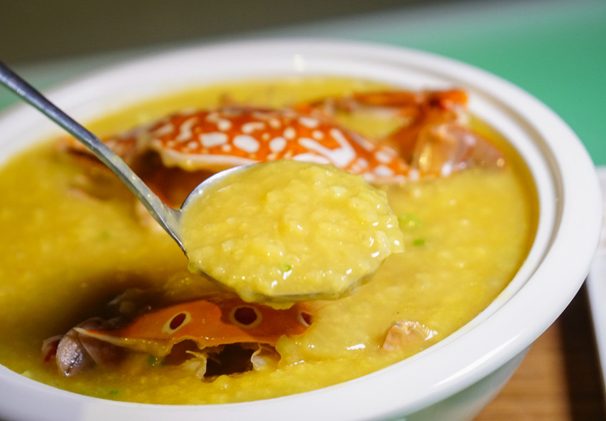 [高雄]海洋微光Ocean Light-都市秘境紅燈塔夜景~高雄最浪漫景觀餐廳 - 美食好芃友