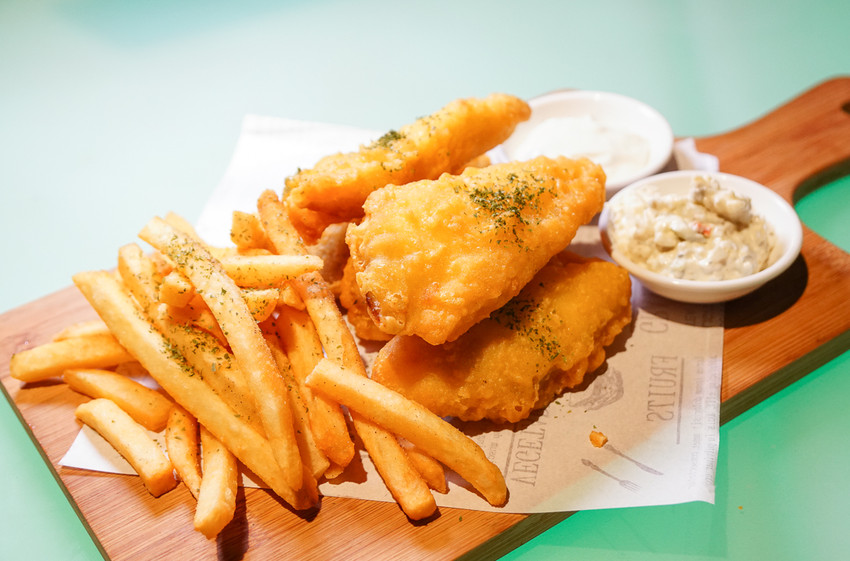 [高雄]海洋微光Ocean Light-都市秘境紅燈塔夜景~高雄最浪漫景觀餐廳 - 美食好芃友