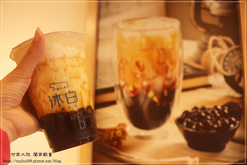 桃園沐白小農牧場~桃園火車站附近文青飲料店IG熱門打卡漸層飲品 16.JPG