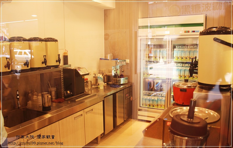 桃園沐白小農牧場~桃園火車站附近文青飲料店IG熱門打卡漸層飲品 08.JPG