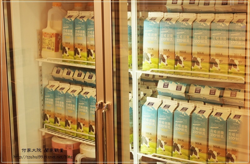 桃園沐白小農牧場~桃園火車站附近文青飲料店IG熱門打卡漸層飲品 21-1.JPG