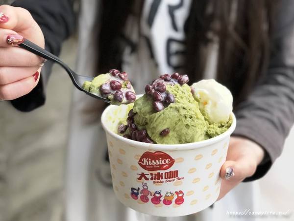 大冰咖雪花冰：台中美食│大冰咖雪花冰〃一中商圈手作雪花冰，夏日限定夏季超級芒果冰，清爽又消暑～