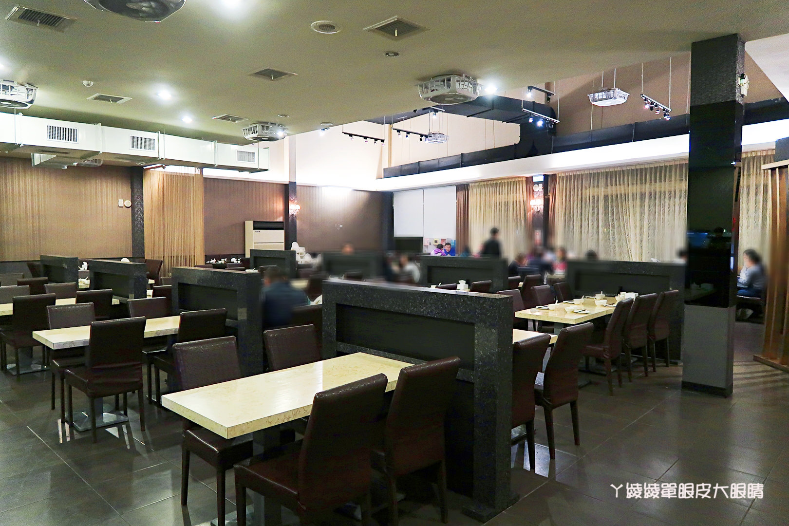 新竹港式飲茶推薦|星上星港式飲茶,竹北店全新廚師團隊!附設停車位及親子遊戲區