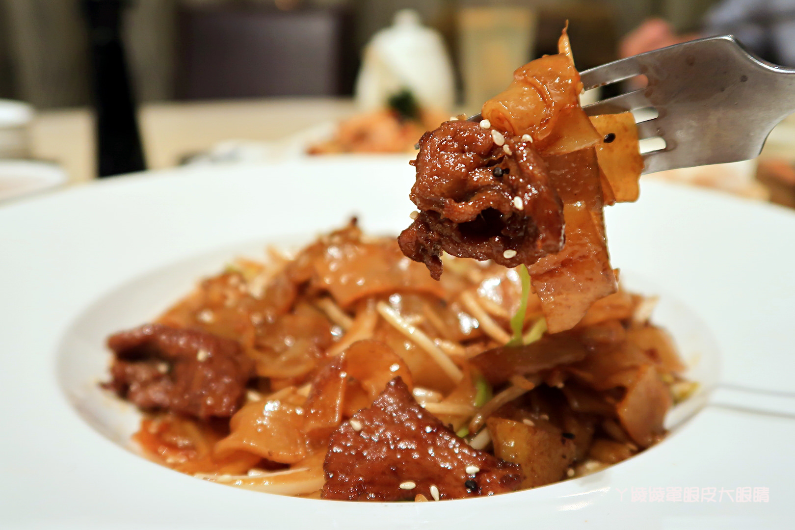 新竹港式飲茶推薦|星上星港式飲茶,竹北店全新廚師團隊!附設停車位及親子遊戲區