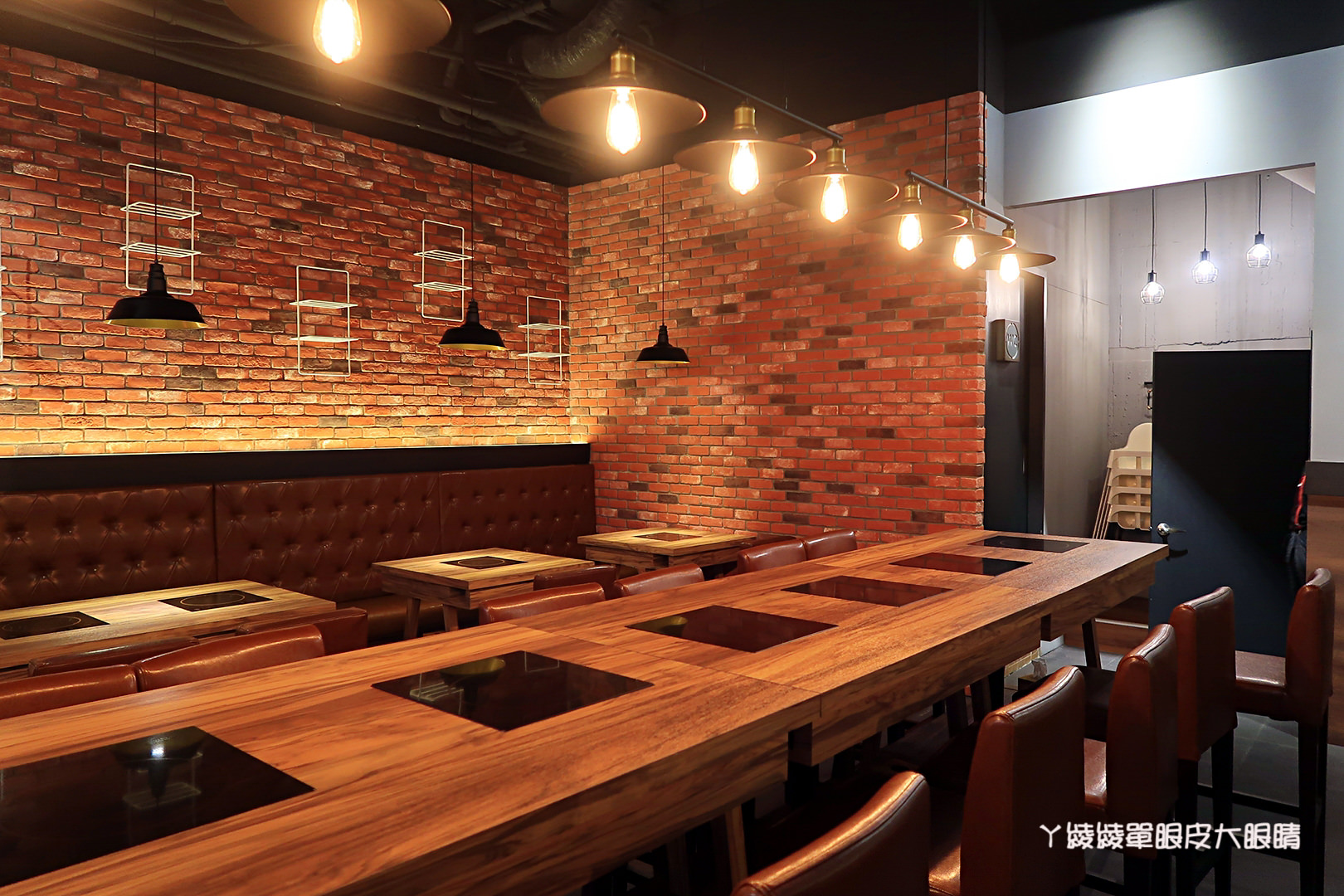 新竹火鍋推薦極鼎鮮鍋物！活跳跳的波士頓龍蝦自己撈，大肉盤吃到不要不要，巨城附近新開幕東大路上火鍋