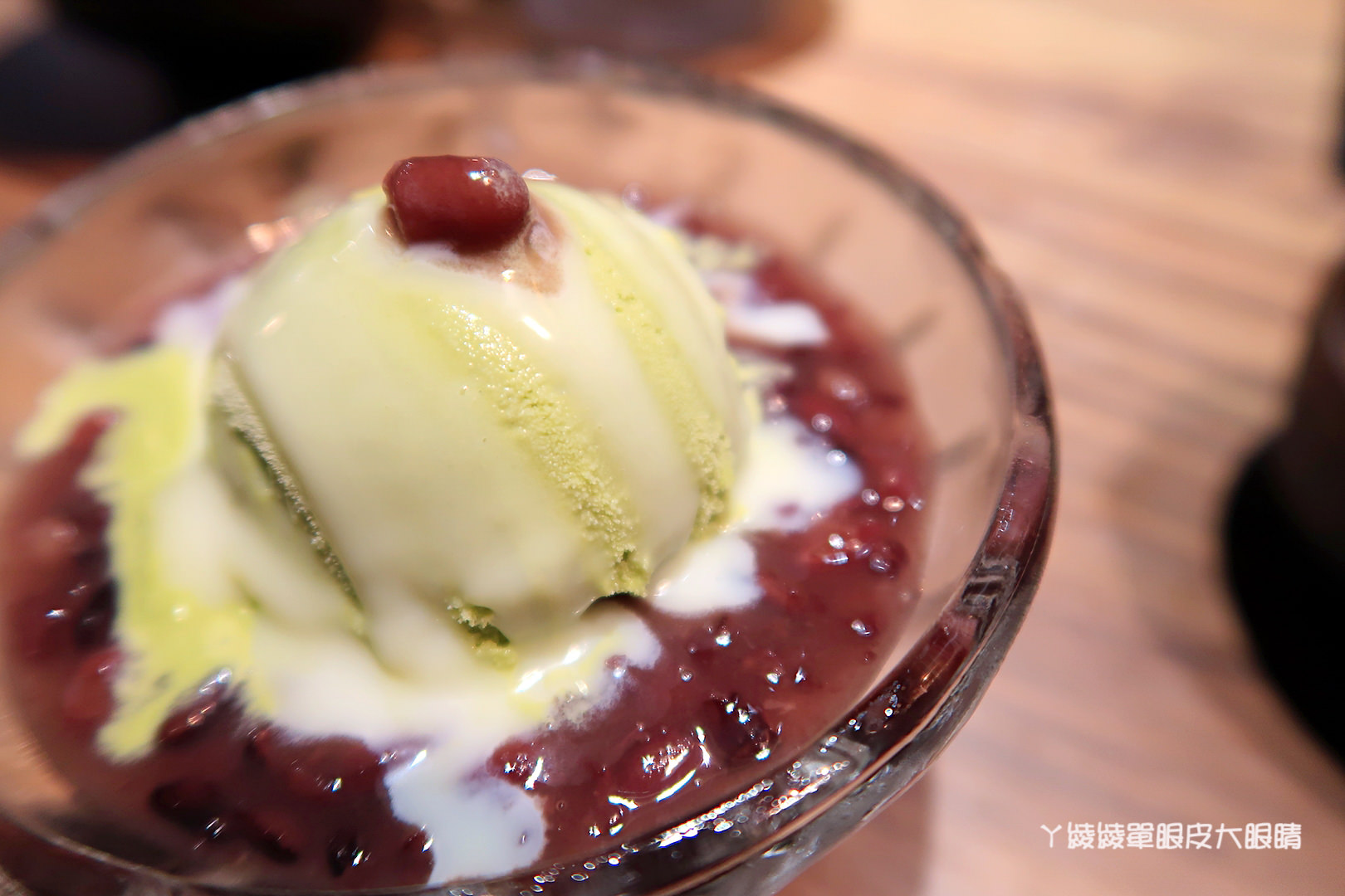 新竹火鍋推薦極鼎鮮鍋物！活跳跳的波士頓龍蝦自己撈，大肉盤吃到不要不要，巨城附近新開幕東大路上火鍋