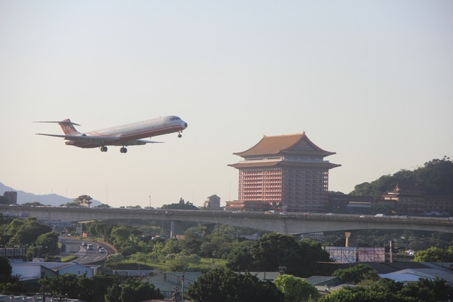 LRG_IMG_5869.JPG - 台北華山展+看飛機