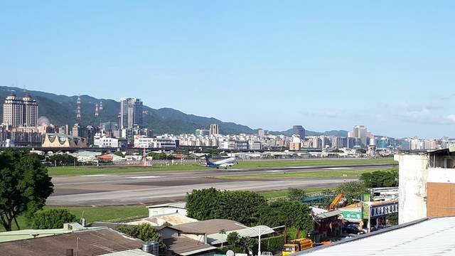 20180329_164148.jpg - 台北華山展+看飛機