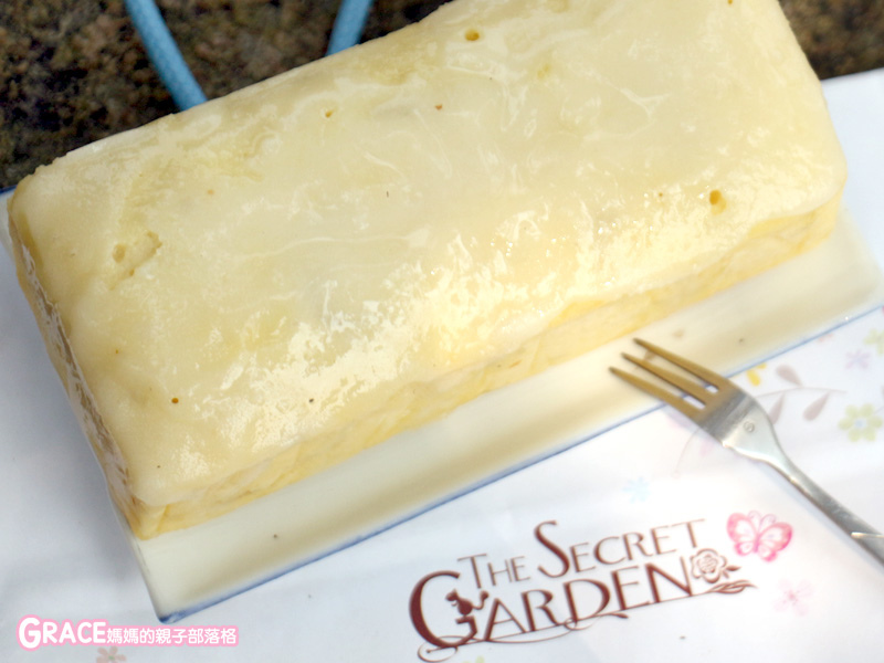 團購宅配下午茶美食推薦-榮星花園-特色公園野餐-英文自然發音桌遊野餐墊-夢想花園手作烘焙坊-老奶奶檸檬磅蛋糕-好吃彌月蛋糕推薦-酸酸甜甜幸福甜蜜的滋味-人氣手作甜點店-台灣旅遊美食親子部落客grace媽媽的親子部落格