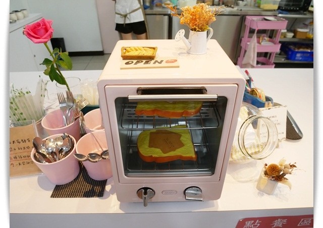 「厚厚一片」可愛的厚片吐司專賣店 ♡