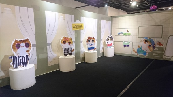 萌系星球 汪喵特展：高雄夢時代~萌系星球 汪喵特展~鏟屎官必逛~多種趣味體驗~可愛貓狗陪伴~好拍到嫑嫑~免費展覽錯過可惜~