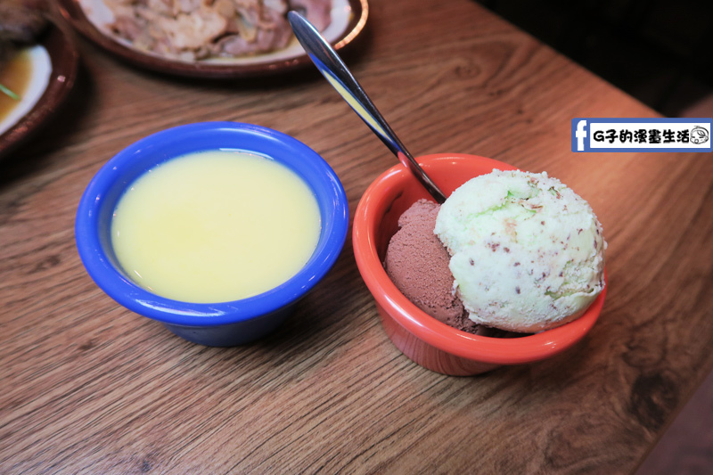 新莊老地方自助石頭火鍋-飯後甜點-布丁.冰淇淋無限享用