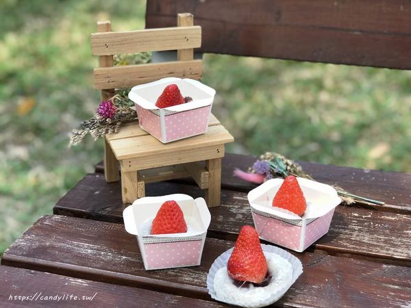 和日。手作：台中美食│和日。手作〃IG熱門打卡點!!台中也有美美的草莓大福啦~