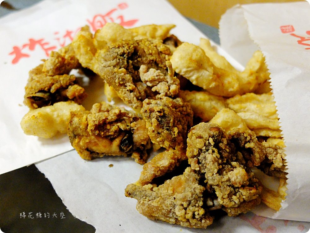 台中雞排推薦!炸沏販炸食專門店脆皮雞排超啾西,還有四種口味可以選喔!