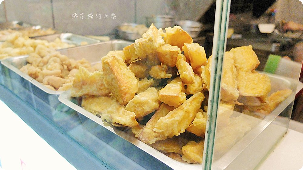 台中雞排推薦!炸沏販炸食專門店脆皮雞排超啾西,還有四種口味可以選喔!