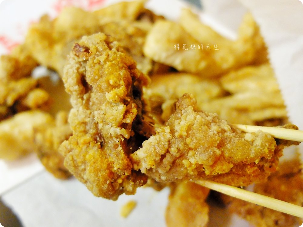 台中雞排推薦!炸沏販炸食專門店脆皮雞排超啾西,還有四種口味可以選喔!