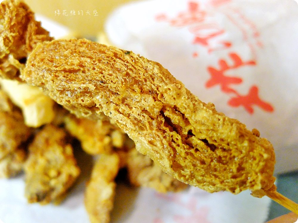 台中雞排推薦!炸沏販炸食專門店脆皮雞排超啾西,還有四種口味可以選喔!