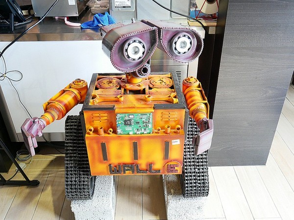 Art Lynn 無己之凡生活空間：Art Lynn 無己之凡生活空間-苗栗三義世外桃源  環保藝術在這邊體現  諾大的空間除了用餐還有許多藝術品可以欣賞