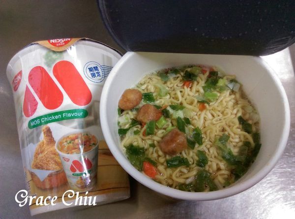 日清 摩斯漢堡 MOS杯麵 和風炸雞風味 海洋珍珠堡風味