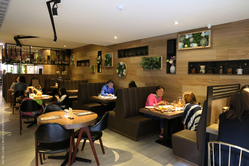 新北。新莊│BUNA CAF'E 布納咖啡館,不限時咖啡館推薦,花藝歐風咖啡館-無國界料理;咖啡/輕食/早午餐/義大利麵/燉飯/排餐通通有!!(近新莊捷運站,附MENU) IMG_5037_副本.jpg